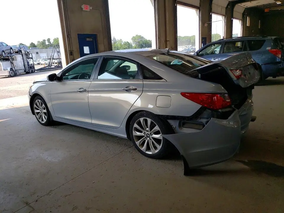 2013 HYUNDAI SONATA SE  
