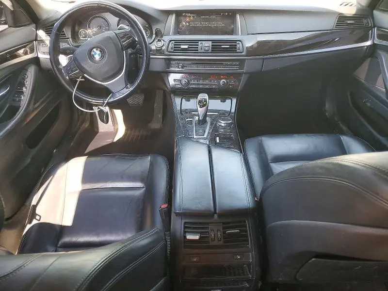 2016 BMW 528 XI  