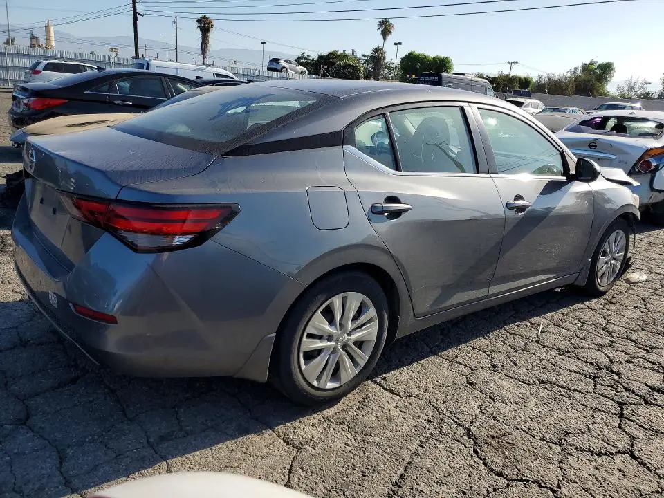 2022 NISSAN SENTRA S  