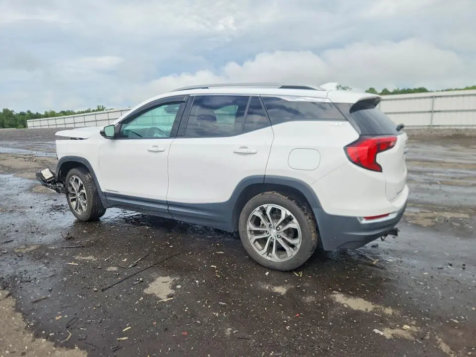 2021 GMC TERRAIN SLT 1  