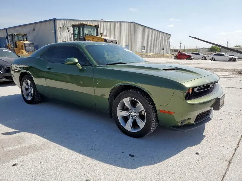 2020 DODGE CHALLENGER SXT