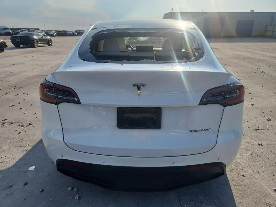 2022 TESLA MODEL Y   