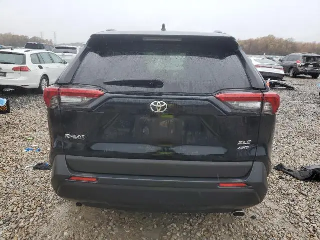 2019 TOYOTA RAV4 XLE  