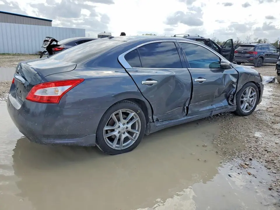2011 NISSAN MAXIMA 3.5 S  