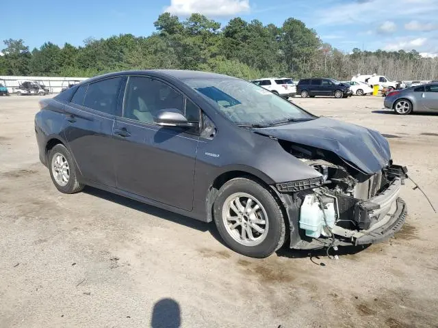 2017 TOYOTA PRIUS   