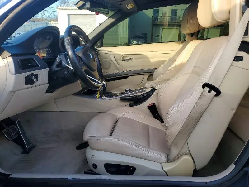 2011 BMW 335 IS  