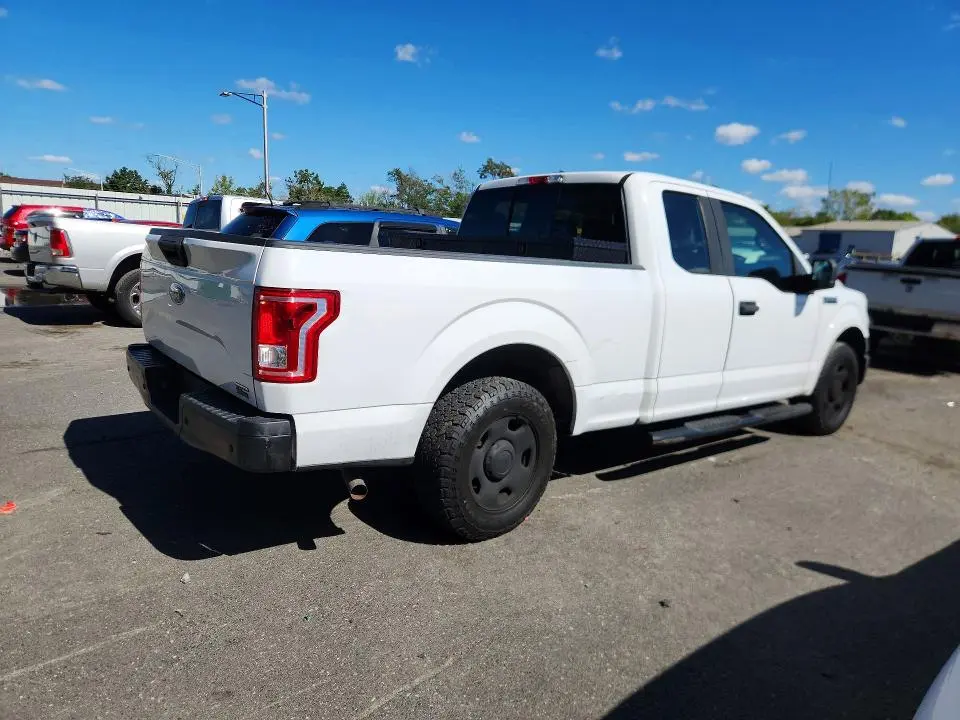 2015 FORD F150   