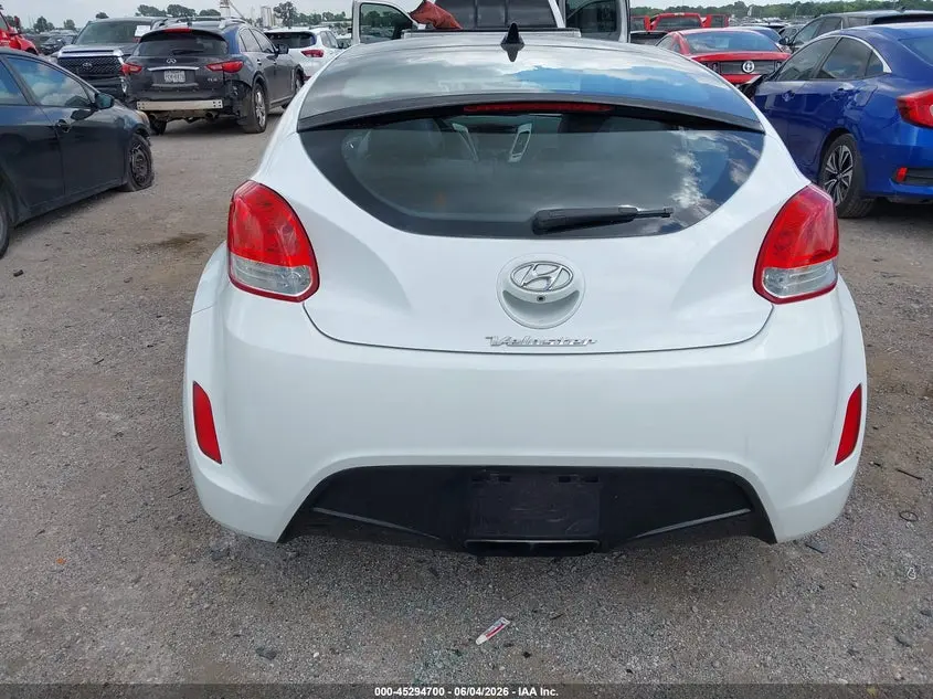 2016 HYUNDAI VELOSTER  