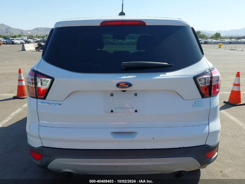 2017 FORD ESCAPE SE