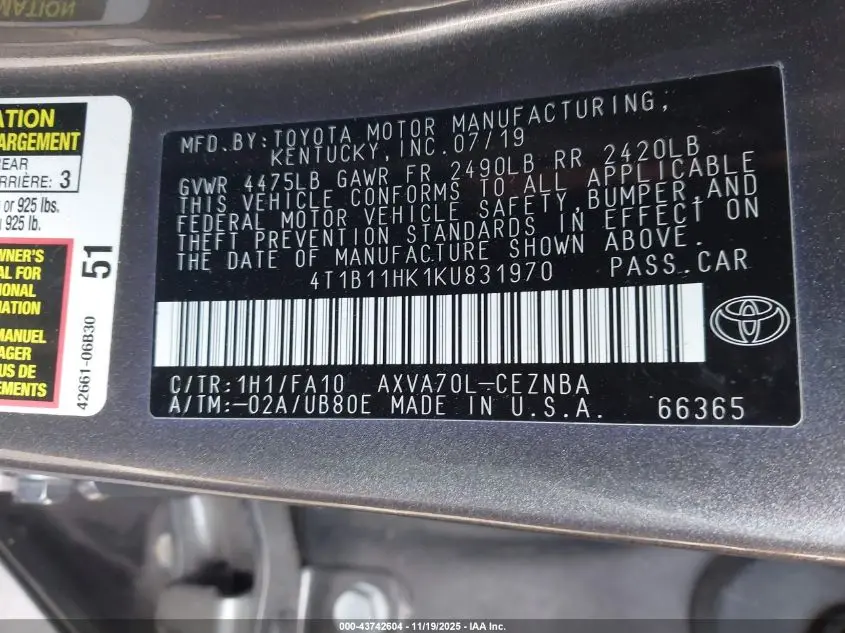 2019 TOYOTA CAMRY LE