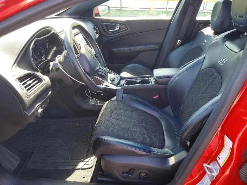 2016 CHRYSLER 200 S  