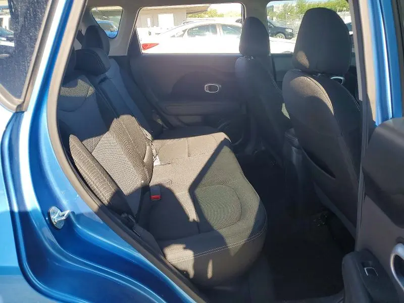 2018 KIA SOUL +  