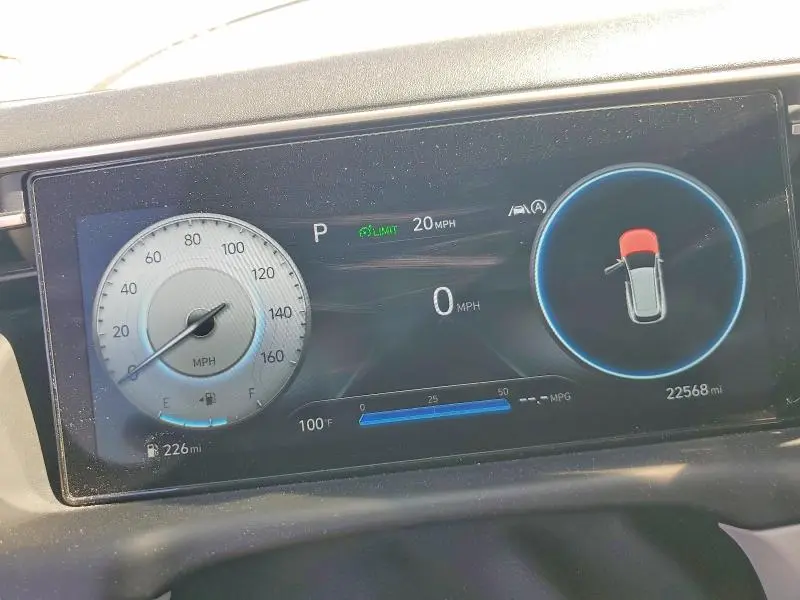 2022 HYUNDAI TUCSON SEL  
