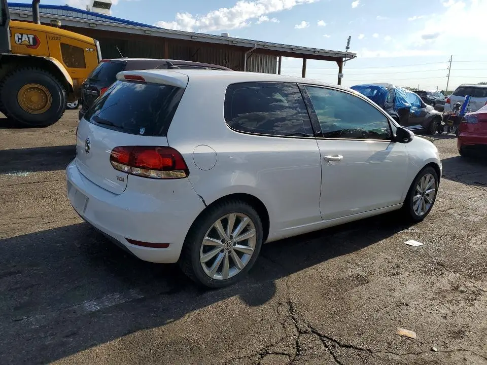 2012 VOLKSWAGEN GOLF   