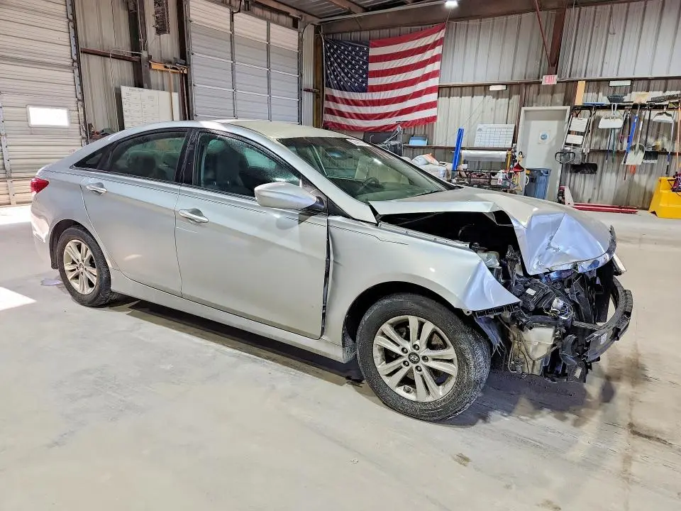 2014 HYUNDAI SONATA GLS  
