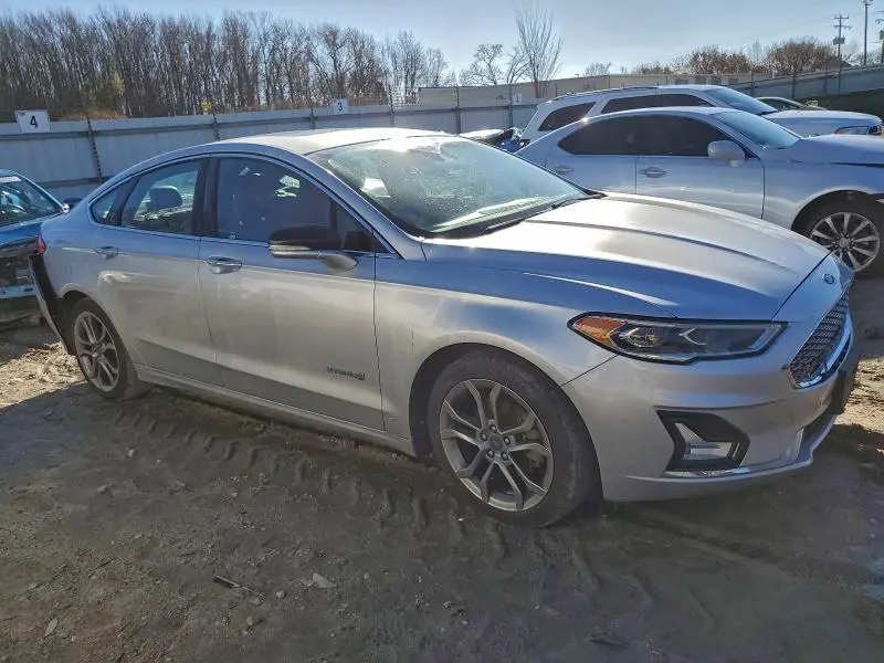 2019 FORD FUSION TITANIUM  