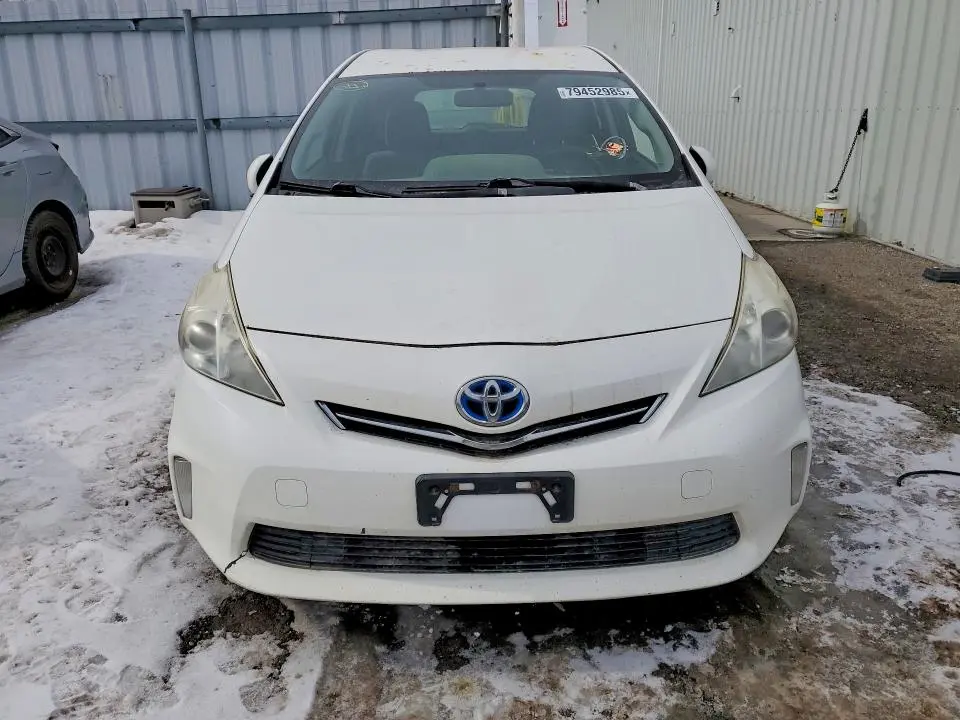 2012 TOYOTA PRIUS V TWO  