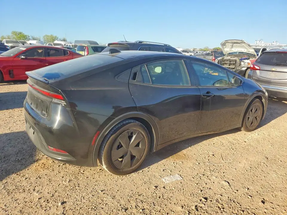 2024 TOYOTA PRIUS LE  