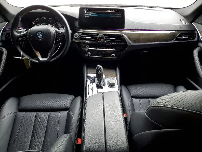 2022 BMW 530E   