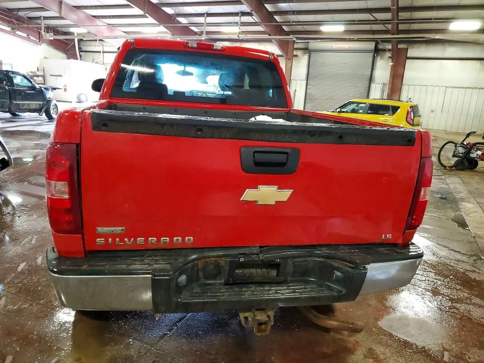 2010 CHEVROLET SILVERADO K1500 LS  