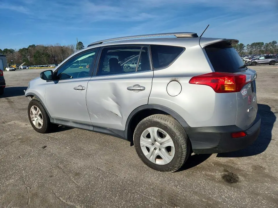 2015 TOYOTA RAV4 LE  