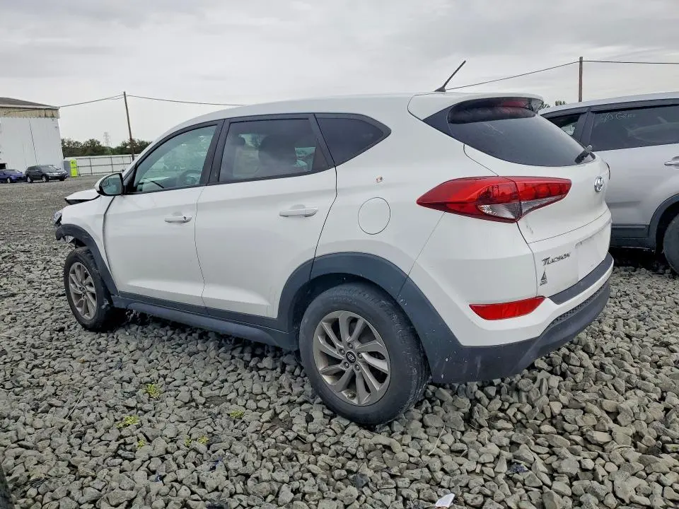 2018 HYUNDAI TUCSON SE  
