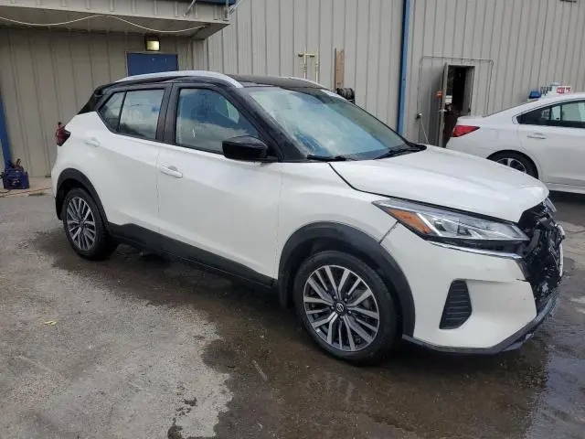 2021 NISSAN KICKS SV  