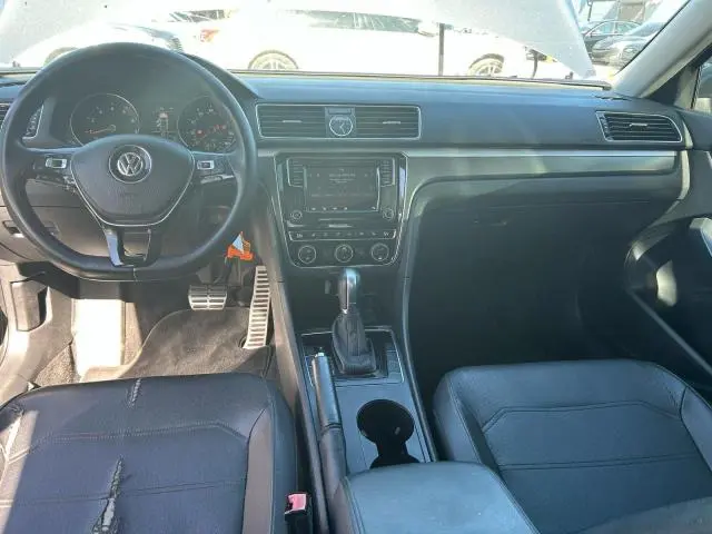 2017 VOLKSWAGEN PASSAT R-LINE  