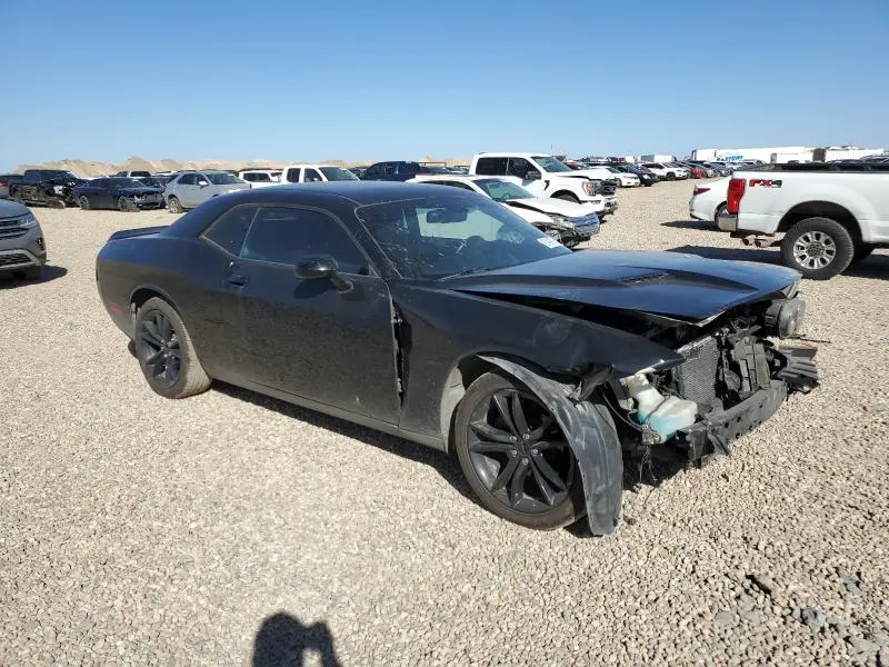 2016 DODGE CHALLENGER SXT  