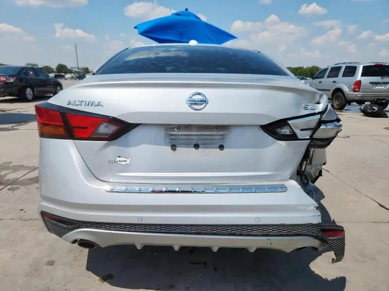 2020 NISSAN ALTIMA SL  