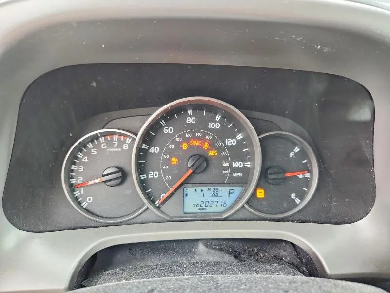 2016 TOYOTA RAV4 LE  