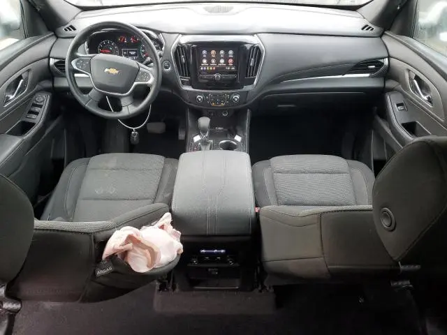 2023 CHEVROLET TRAVERSE LT  