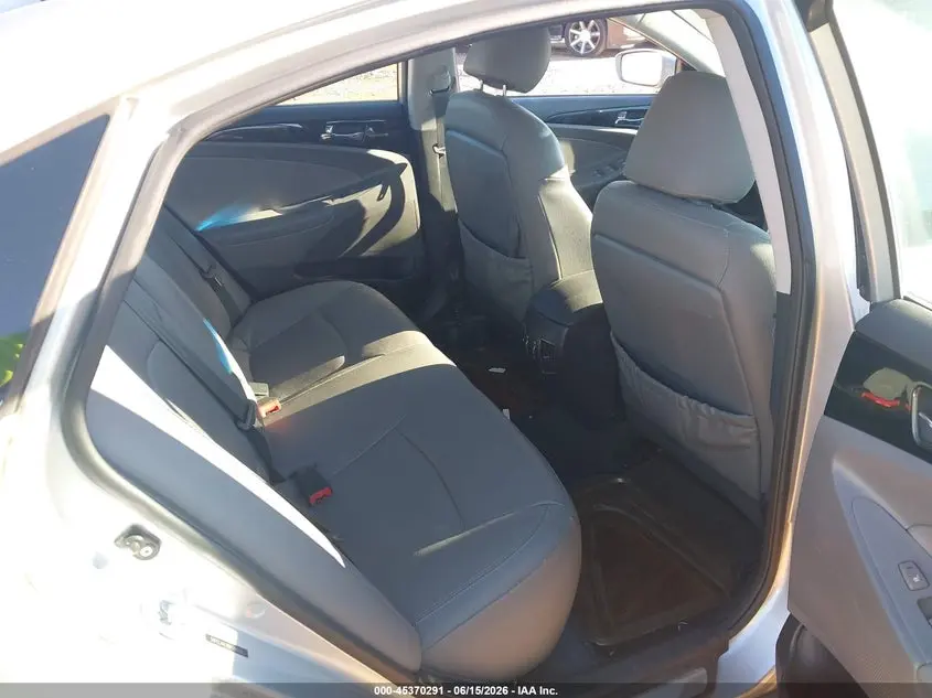 2011 HYUNDAI SONATA LIMITED