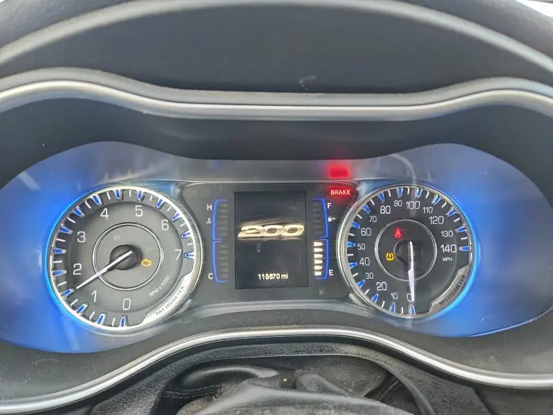 2015 CHRYSLER 200 LIMITED  