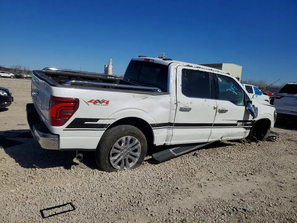 2024 FORD F150 LARIAT  