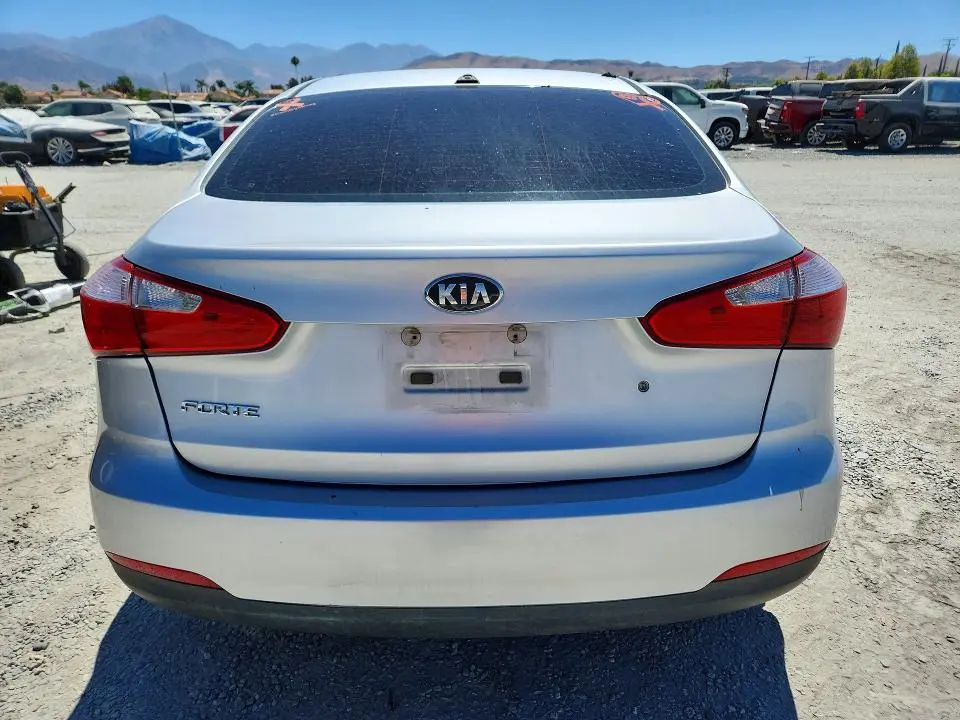 2014 KIA FORTE LX  