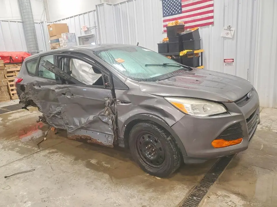 2014 FORD ESCAPE S  