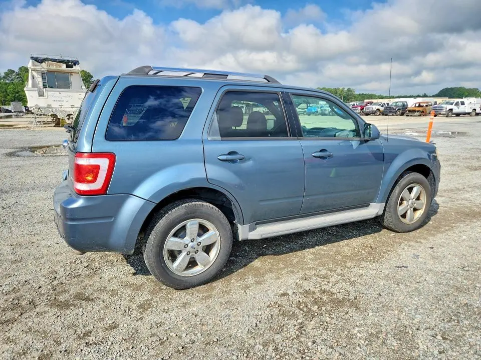 2011 FORD ESCAPE LIMITED  