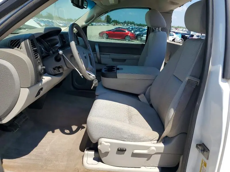 2013 GMC SIERRA K2500 SLE  