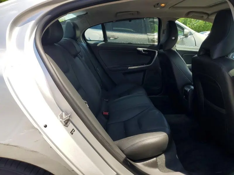 2017 VOLVO S60 PREMIER  