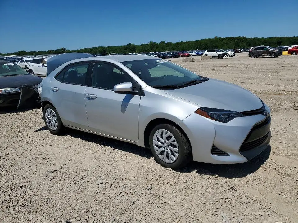 2019 TOYOTA COROLLA LE  