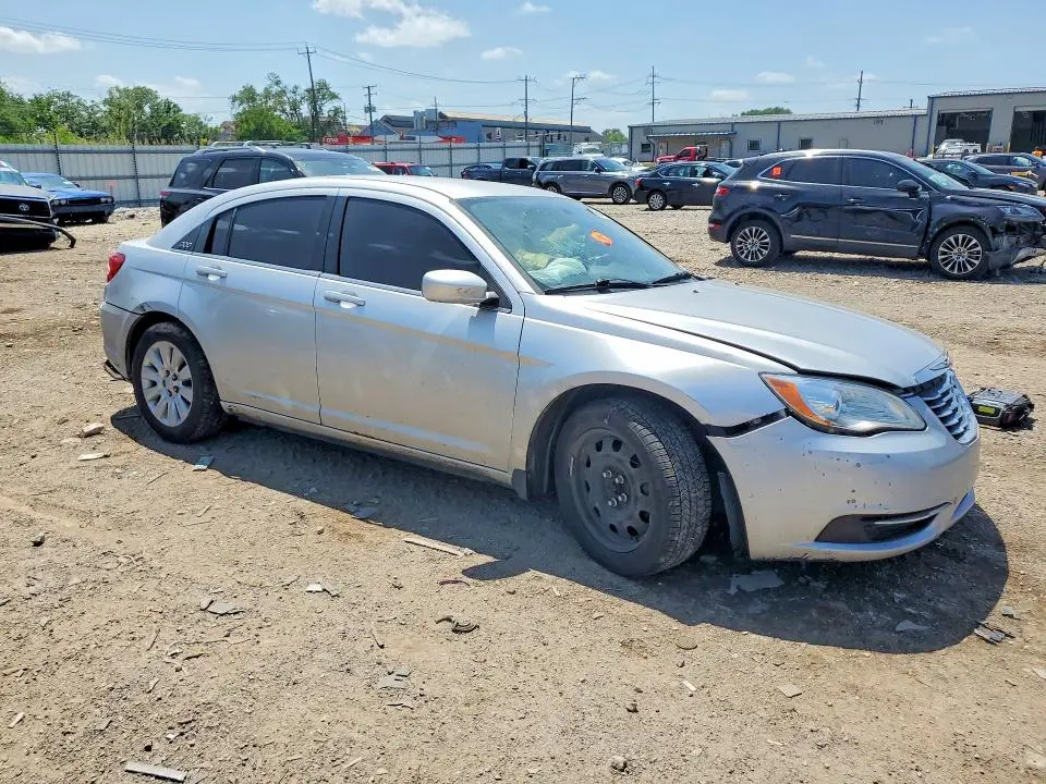 2012 CHRYSLER 200 LX  