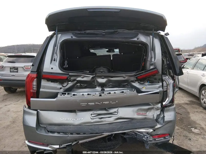 2026 GMC YUKON 4WD DENALI