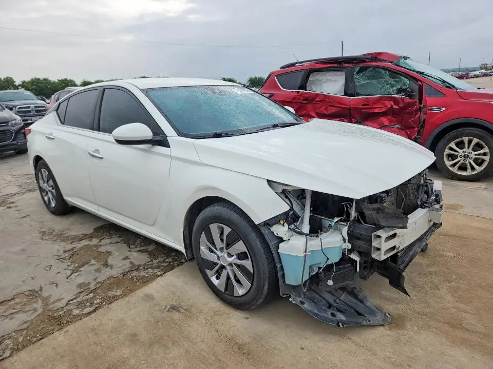 2021 NISSAN ALTIMA S  