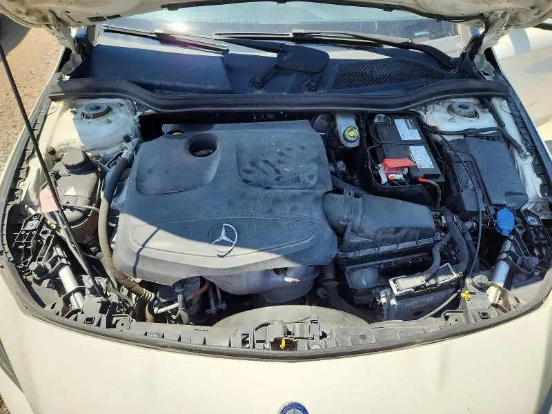 2016 MERCEDES-BENZ CLA 250 4MATIC  