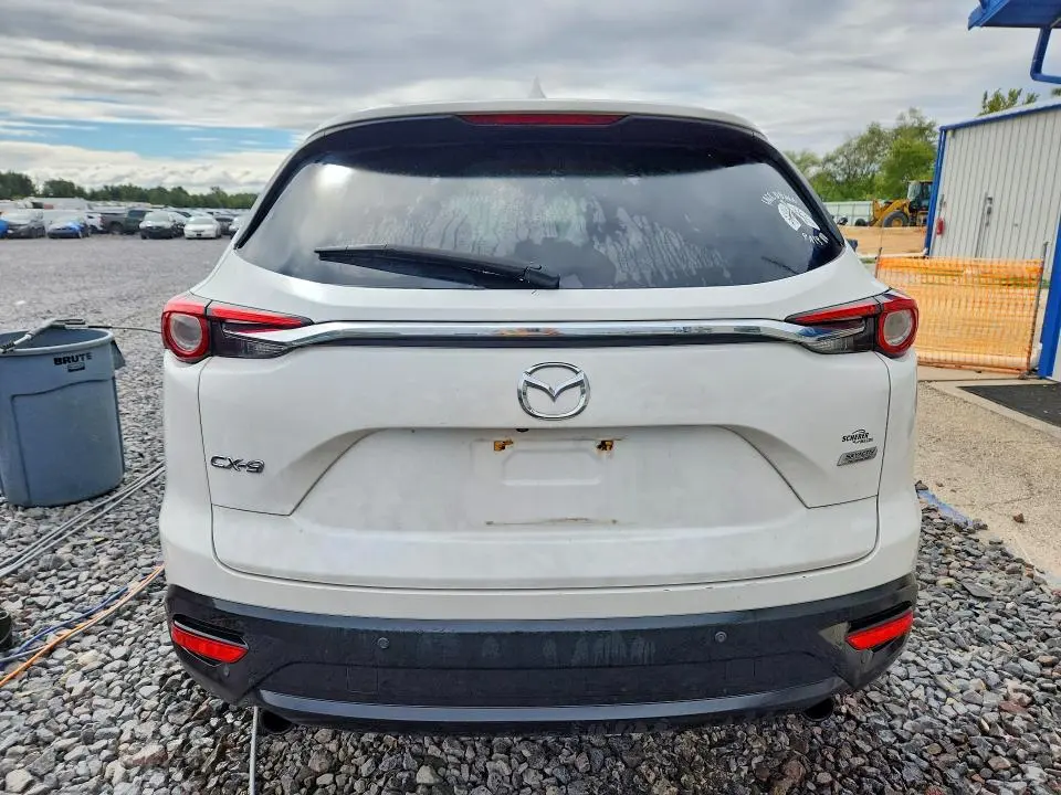 2018 MAZDA CX-9 TOURING  