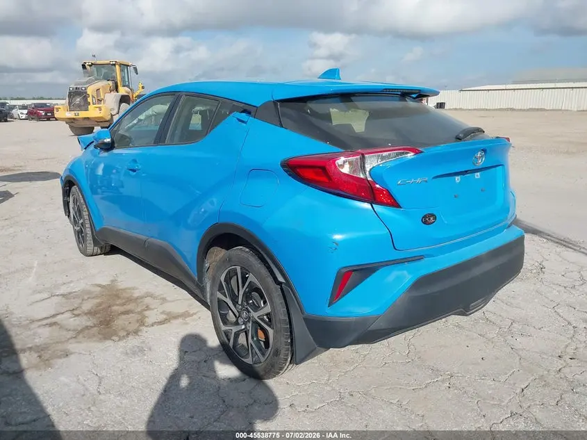 2019 TOYOTA C-HR XLE