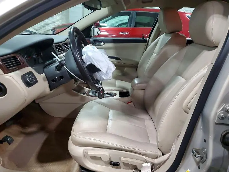 2011 CHEVROLET IMPALA LT  