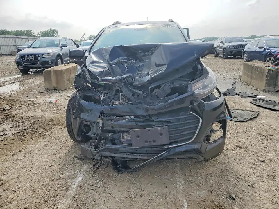 2020 CHEVROLET TRAX 1LT  