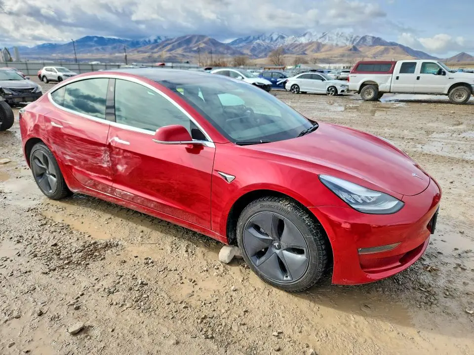 2019 TESLA MODEL 3   